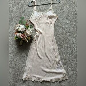 Vintage 1940s slip